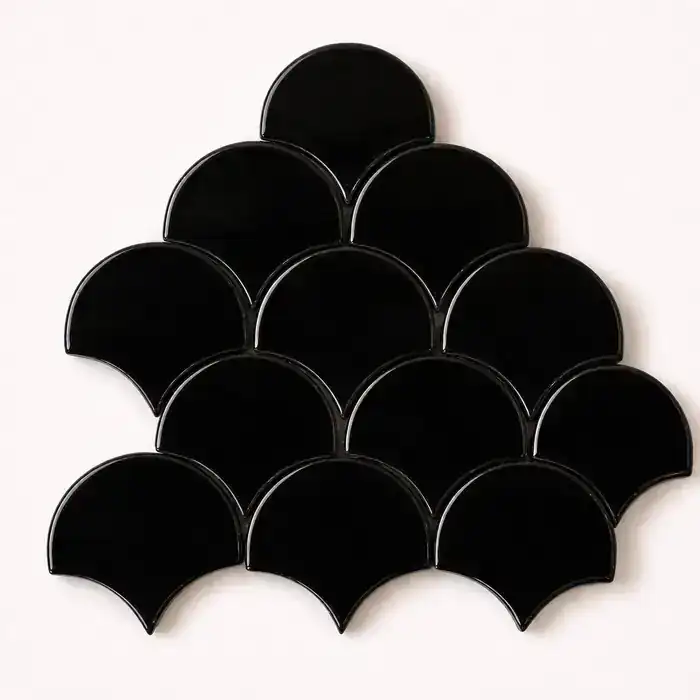 Escama Liso Negro